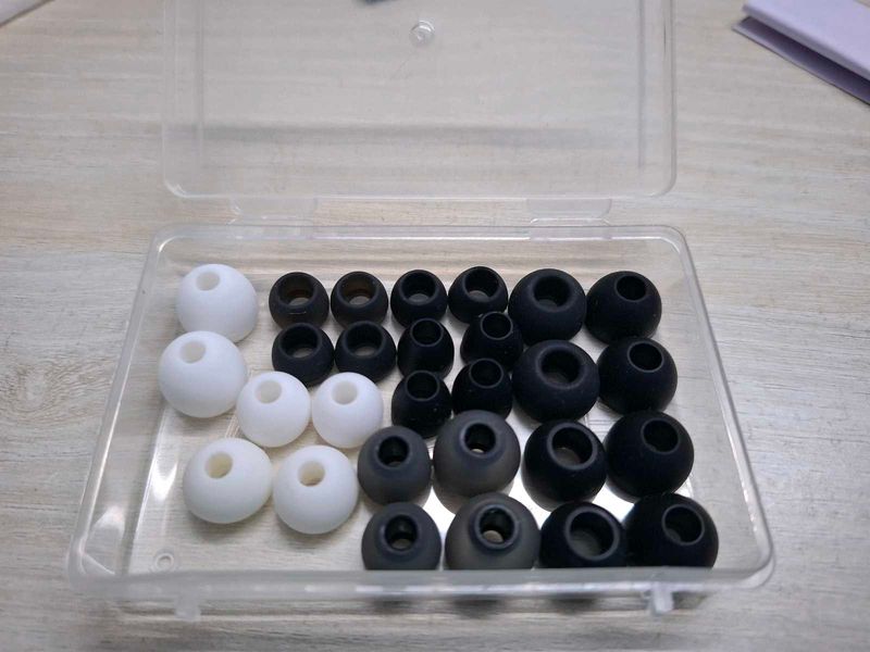 Spare Rubber Earbuds For Earphones 14 Pairs(28pcs)