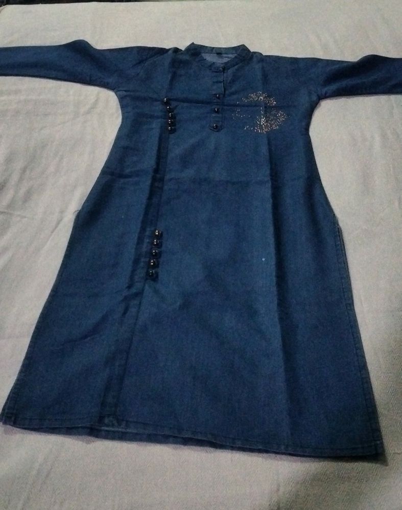 Blue colour Kurti