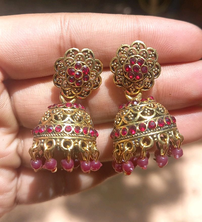 2 Set Earrings