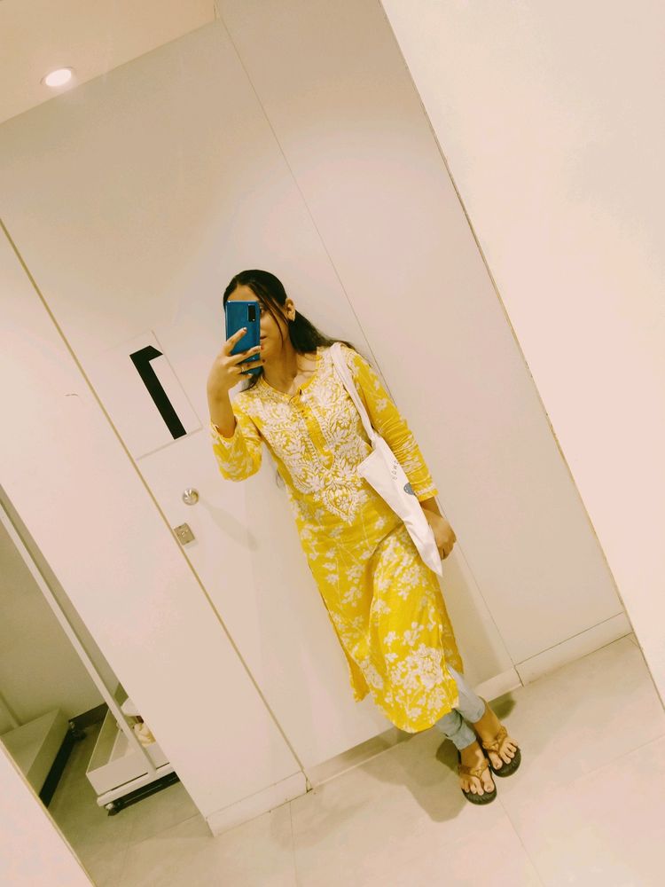 Pure Chikenkari Kurta