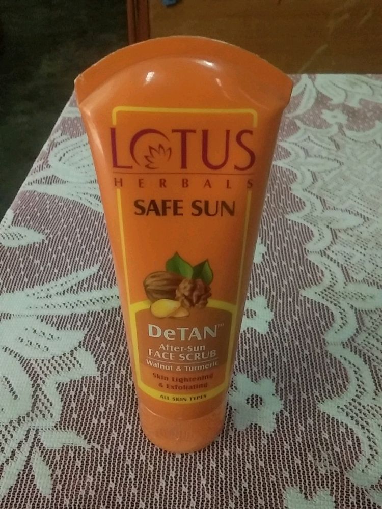 LOTUS SAFE SUN DeTAN After-Sun SCRUB