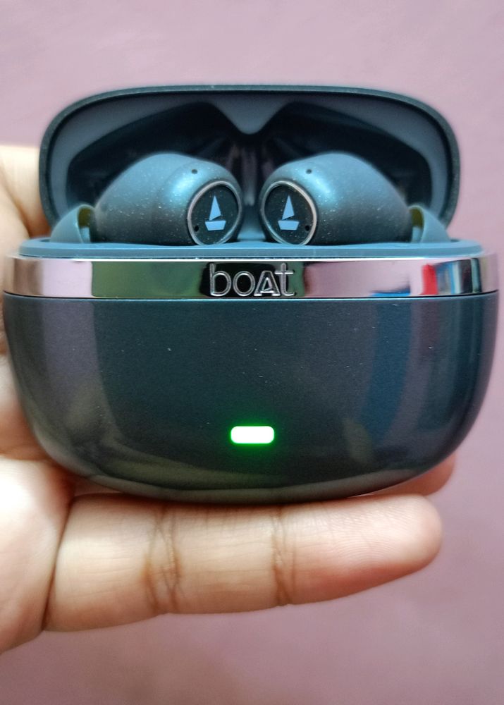 Premium Earbuds Boat Nirvana Ion ANC Worth 2500₹