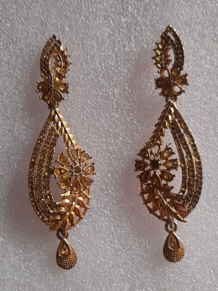 Ethenic Earing