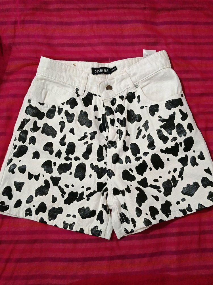 High Waist Cow Print Denim Shorts 🐄