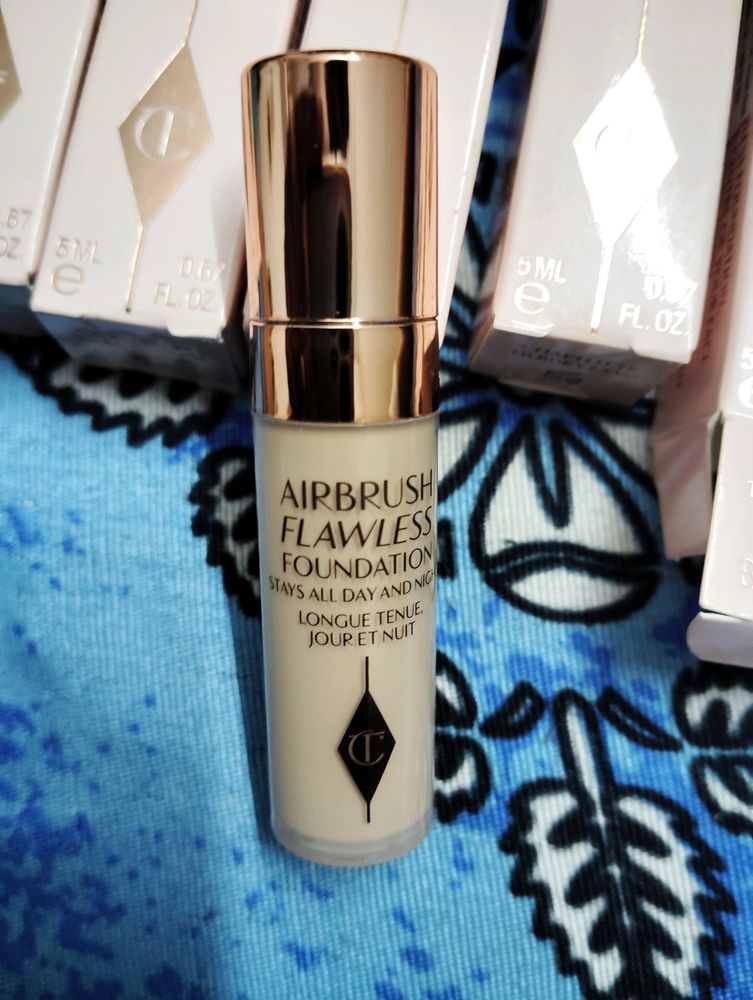 Charlotte Tilbury Airbrush Flawless Foundation