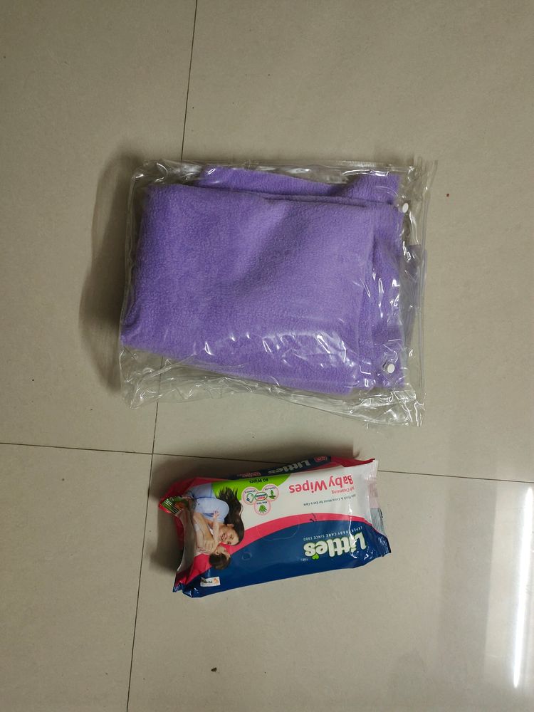 Combo Of Baby Wet Sheet And Wipes