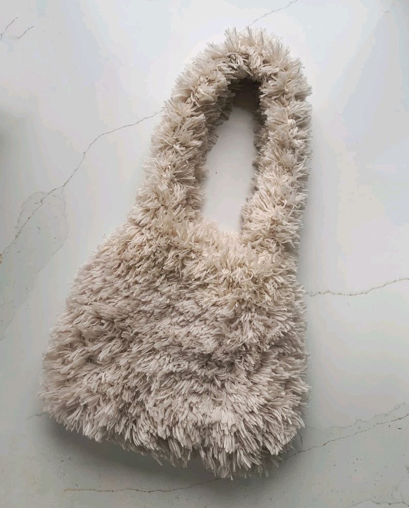 Faux Soft Fur Cream Beige Tote