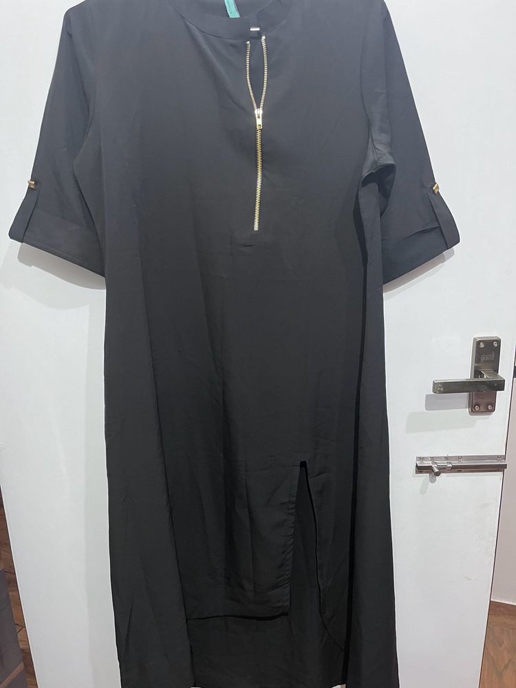 Black Kurtha With Gorgeous Slit