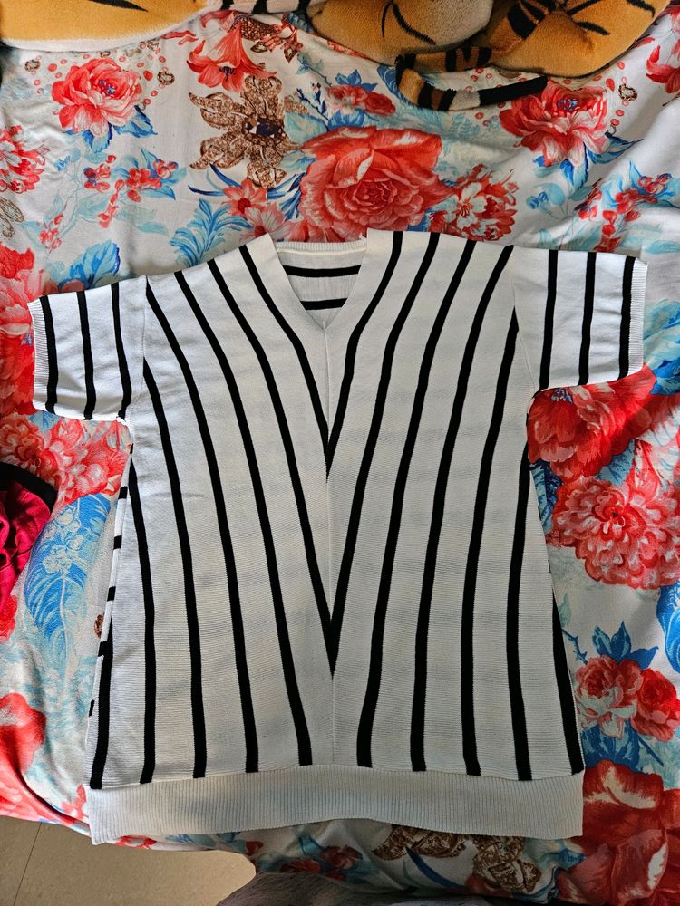 White Lines Stretchable Shirt