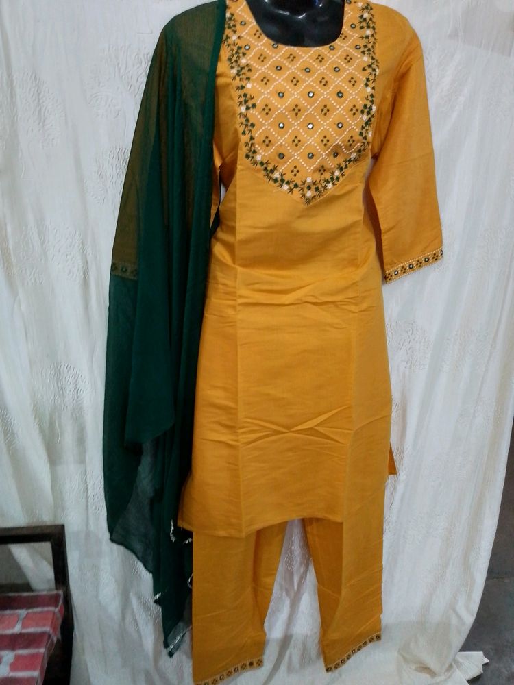 New Silk Kurta Set With Dupatta