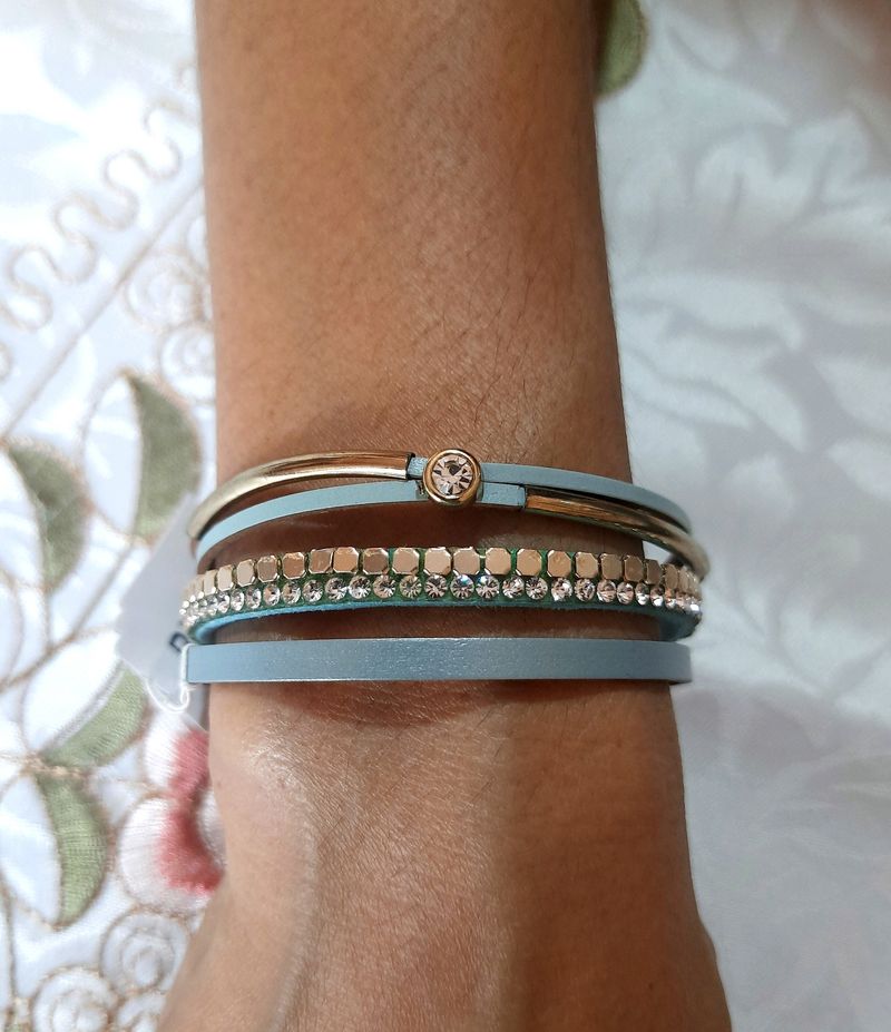 Women Diamond Studded Bracelet