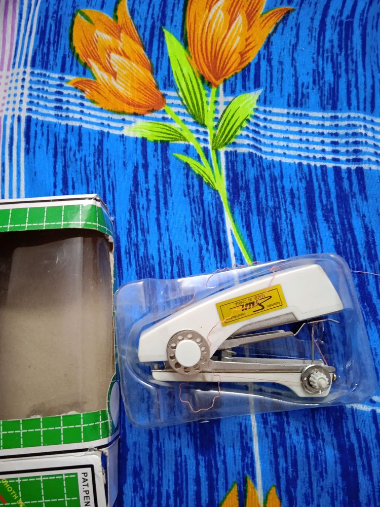 Mini Sewing Machine