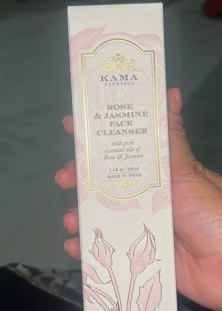 SALE ALERT‼️Kama Face Cleanser