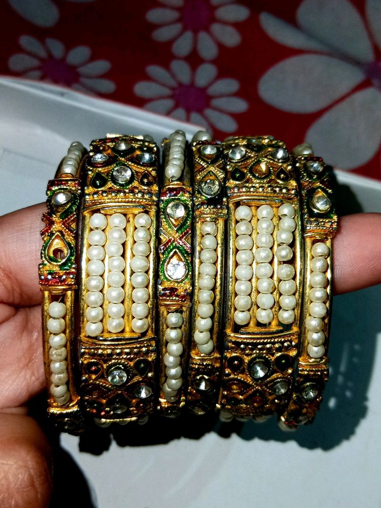 Set Of Pearl Marwadi Bangle