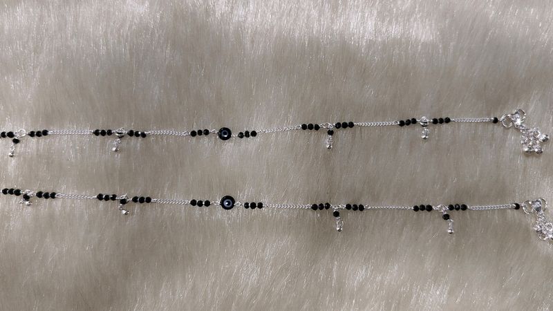 Silver Moti Anklets