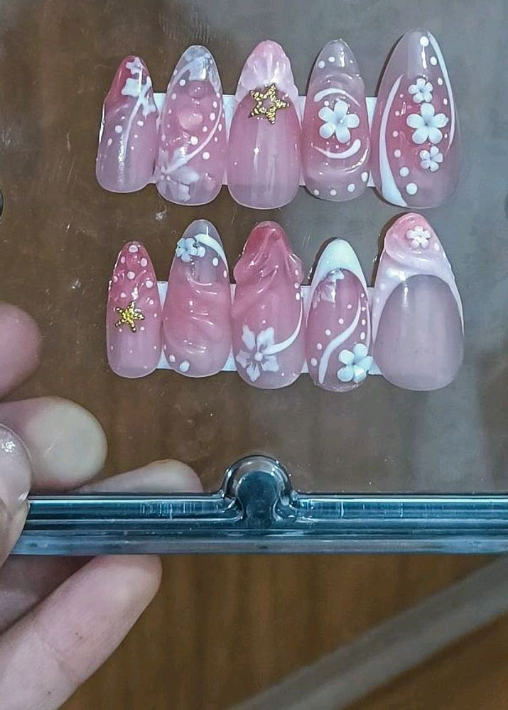 Press On Nails (Pinteresty Floral )