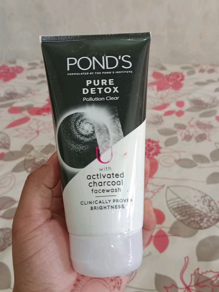 Ponds Pure Detox Face Wash