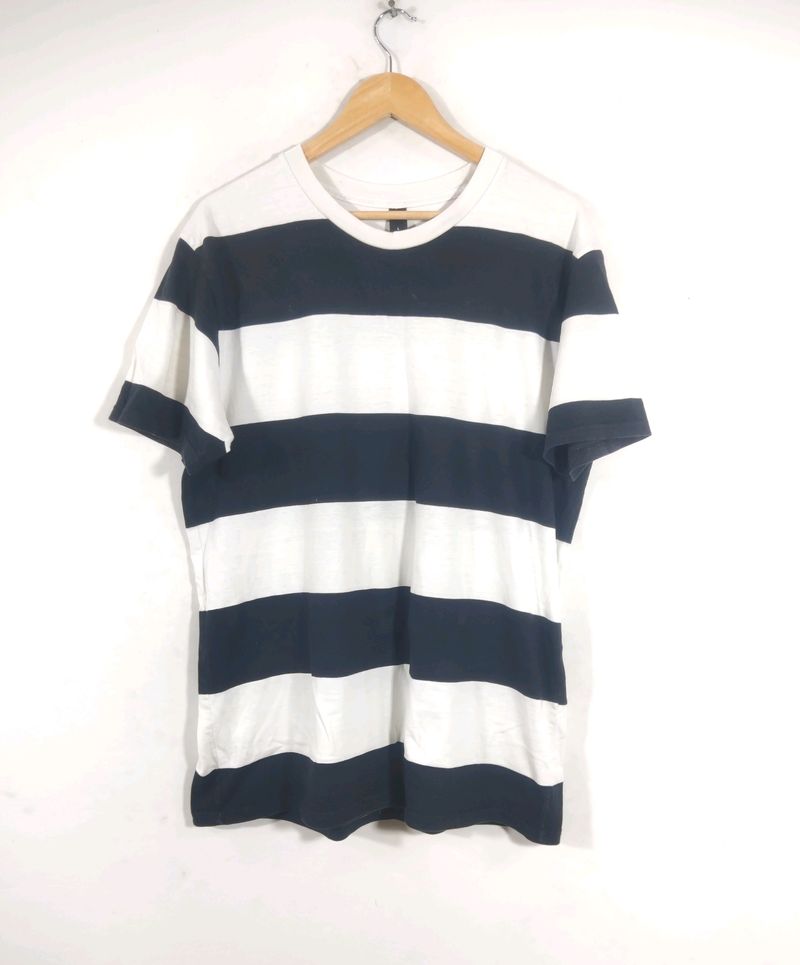 As Black And White Round Neck T-shirt (men's)