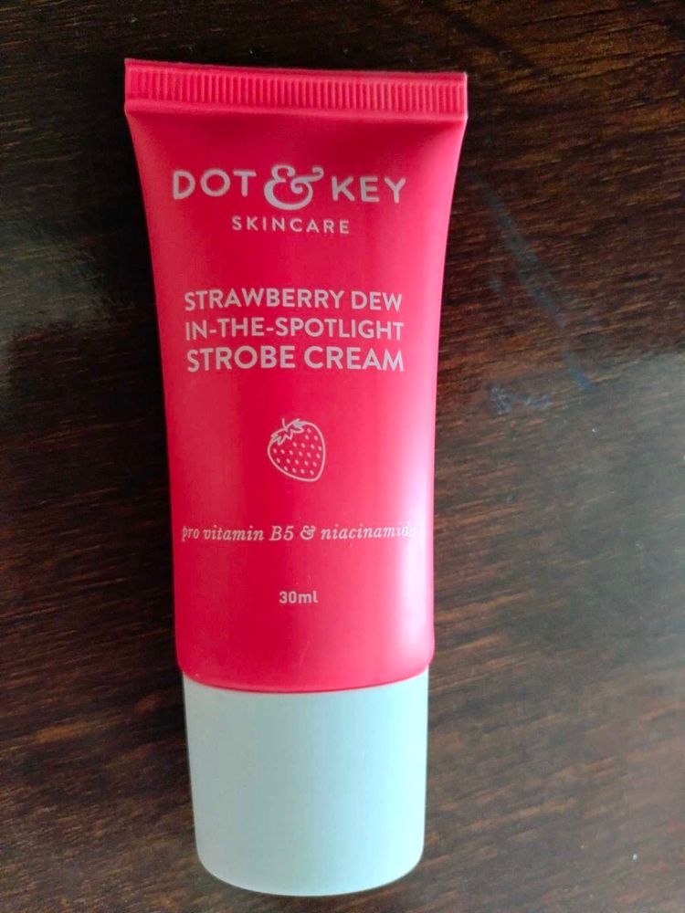 Dot & Key Strobe Cream