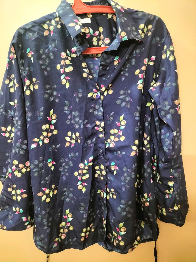 Printed Women Shirt Full Sleeves In Navy Blue