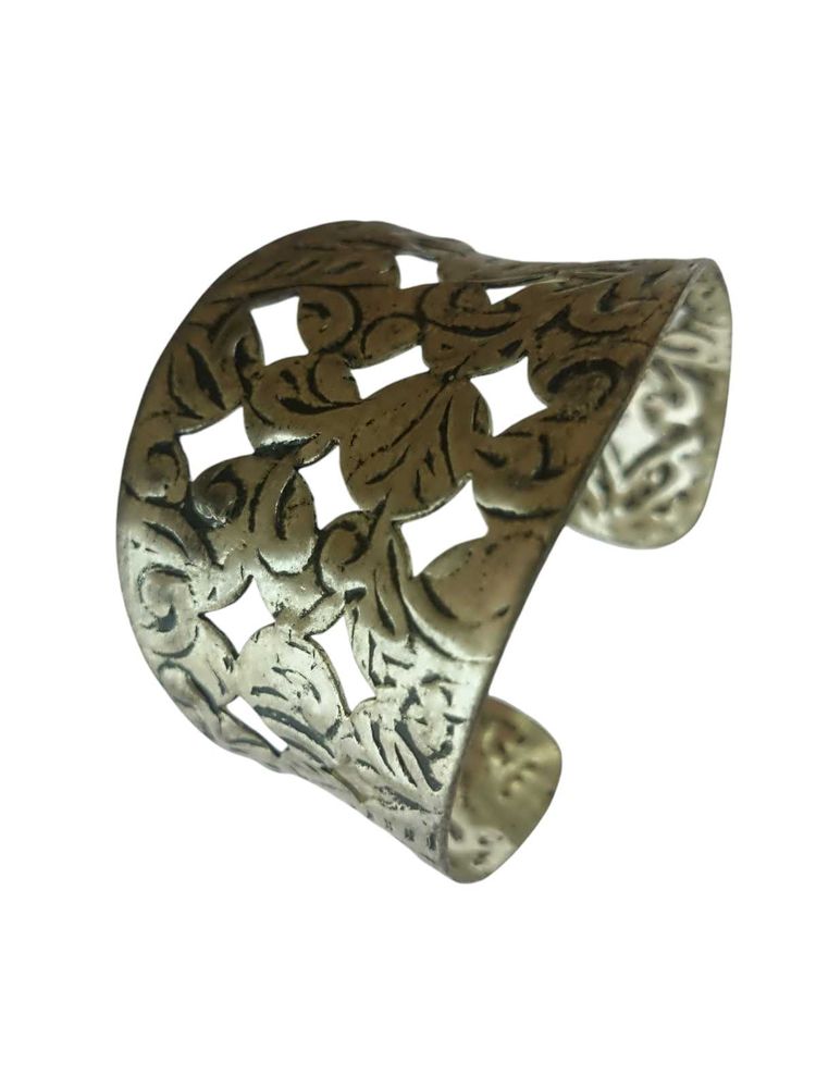 Beautiful Silver Antique Hand Cuff