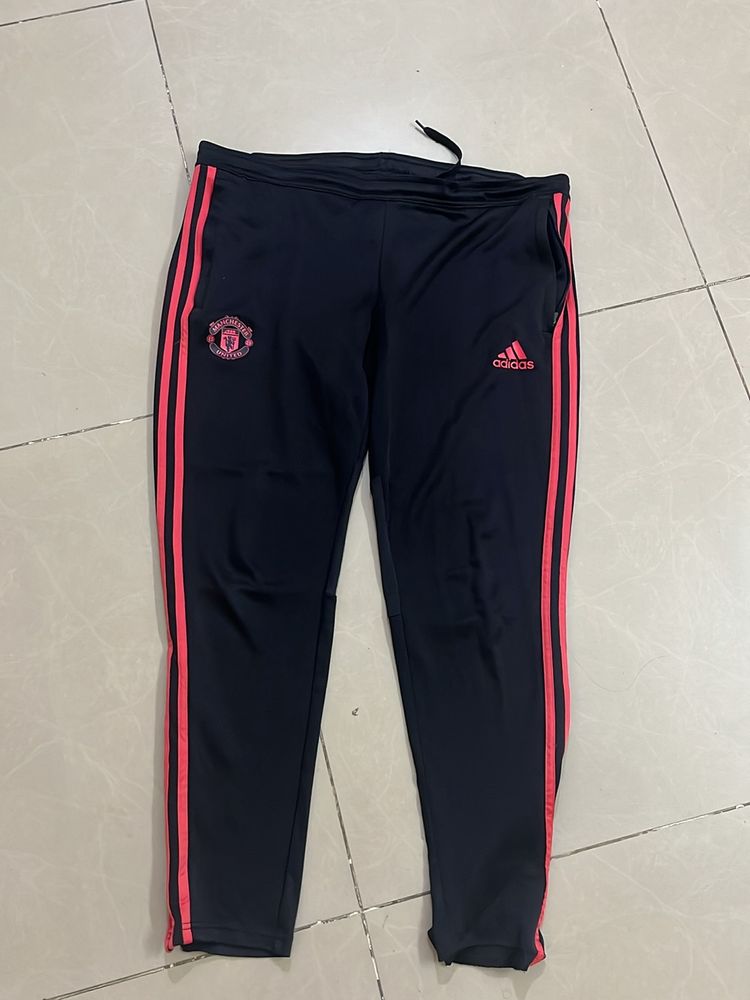 Manchester UTD Adidas Joggers