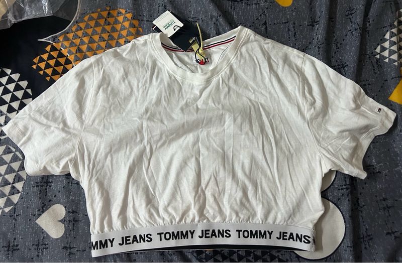 Tommy Hilfiger White Crop Top- L Size-New With Tag