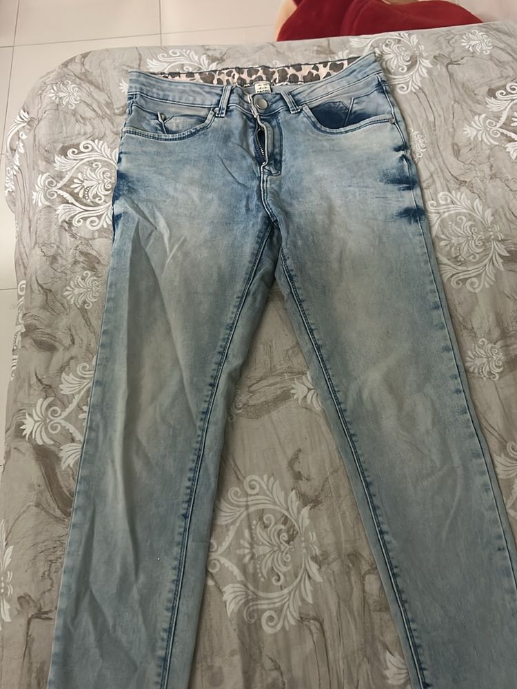 Skinny Mid Waist Jeans