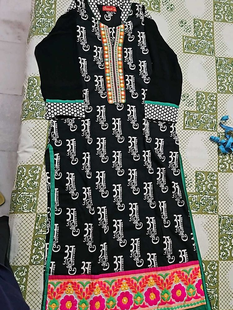 Pretty Kurta For Women