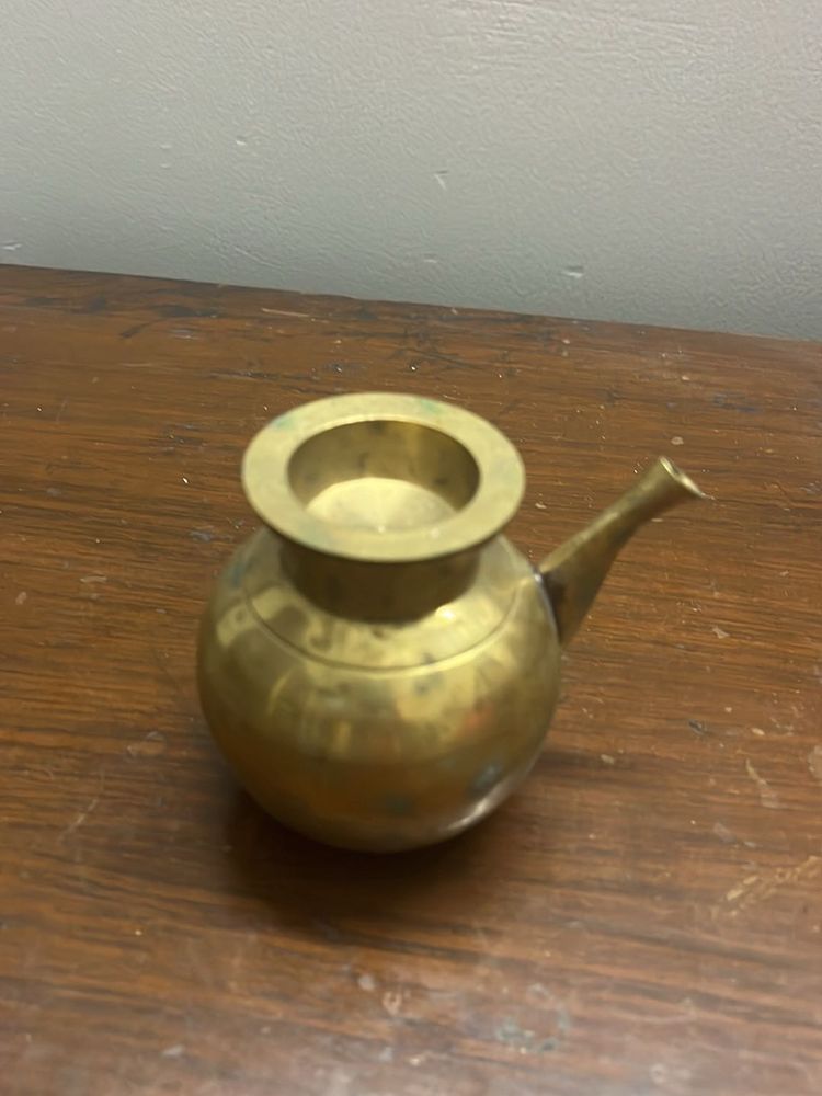 Pure Brass Gadwi Beautiful With Lid