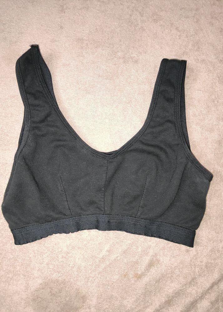 Sports bra