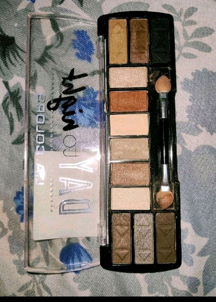 L.A Eyeshadow Palette