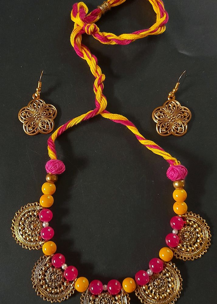 Golden Jewellery Set