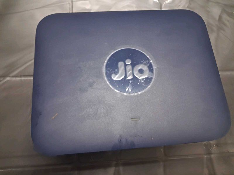 Jio Fibre Router