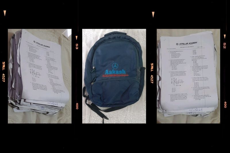 Combo Aakash Institute Bag & Neet Test Papers