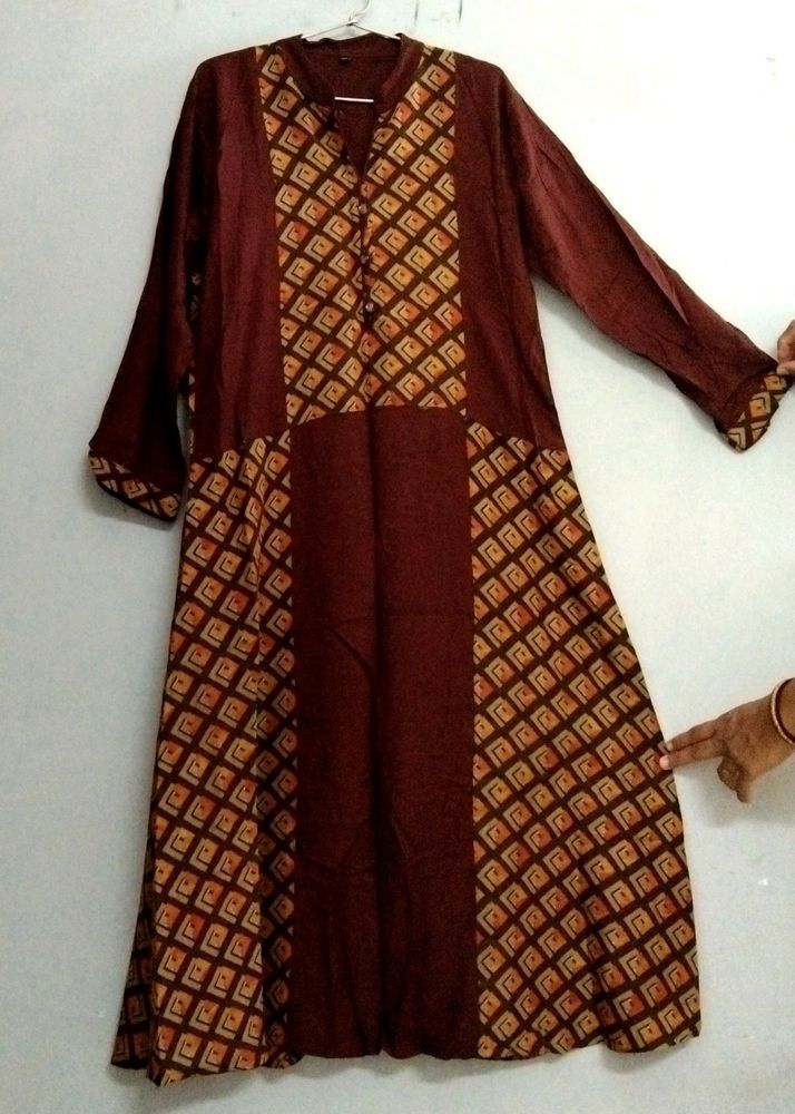 📢 Sale 📢 Sale 📢 Sale 📢 Brown Printed Gown For Womens