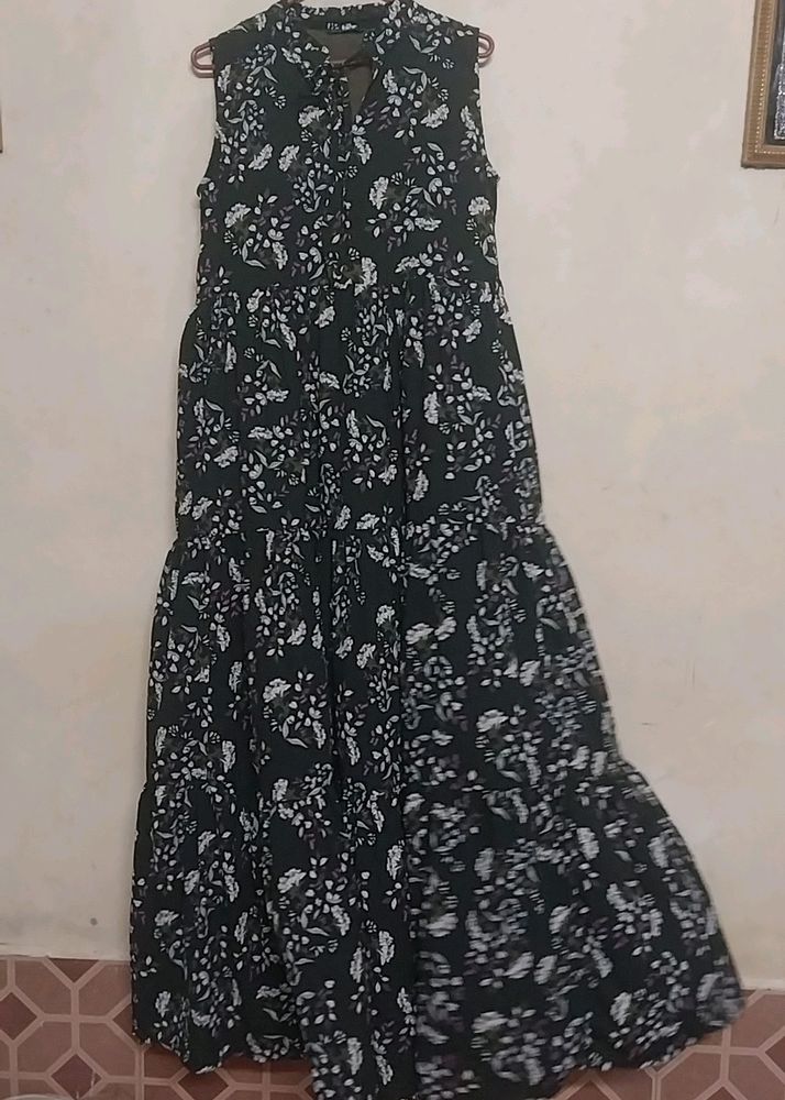 Sleeveless Gown Branded Like New