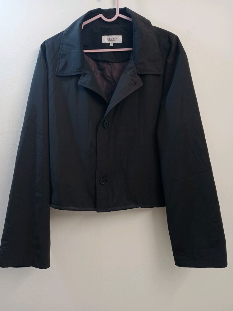 Olzen Black Jacket