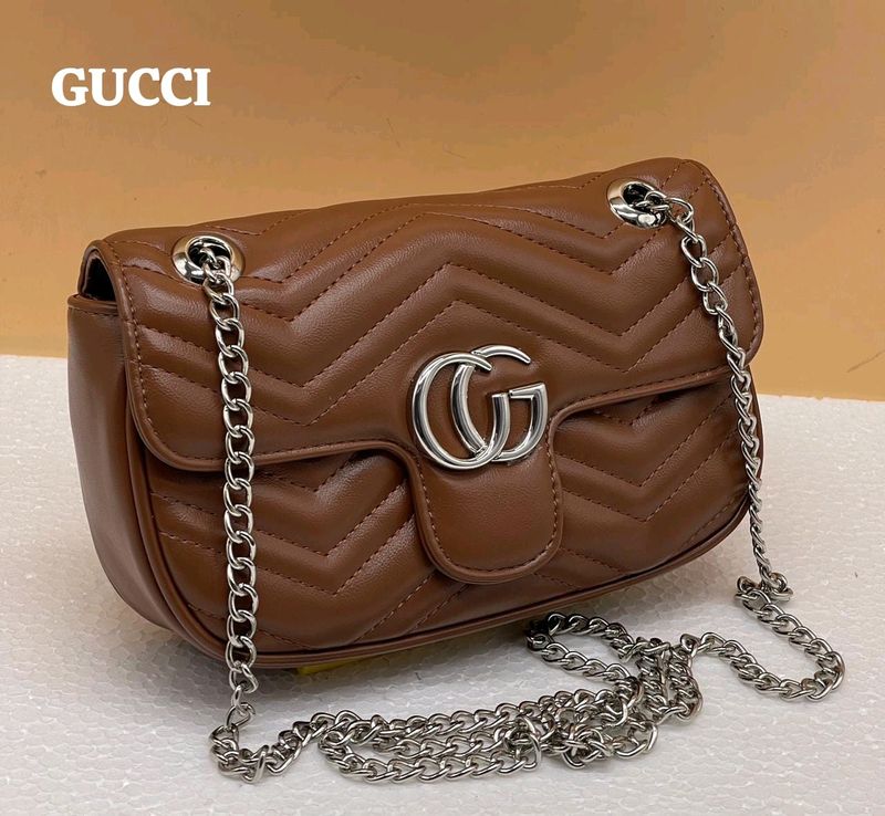 GUCCI PREMIUM QUALITY SLING BAG @SALE