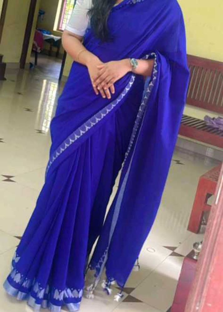 Beautiful Royal Blue Cotton Saree With White Blous