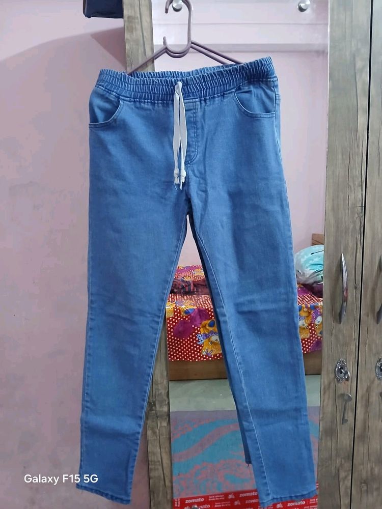 A Denim Slim Jeans