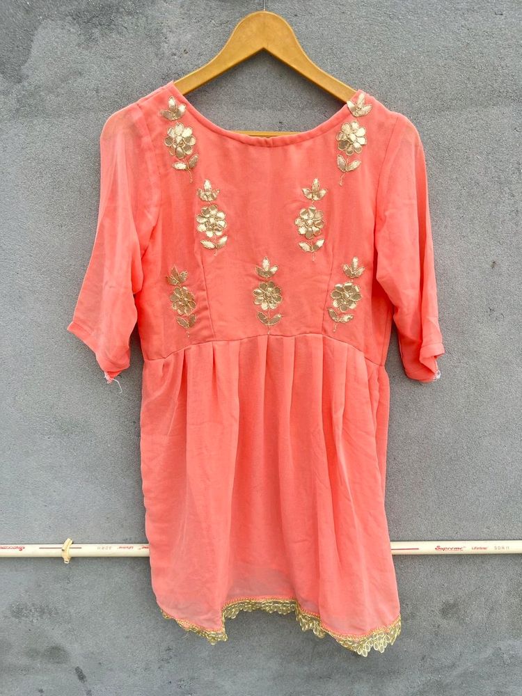 #Pure #Georgette Short Shirt With #GottaPaati Work