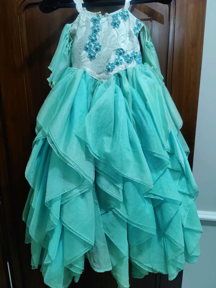 Party Gown For Lil Angles 4-6 Yrs