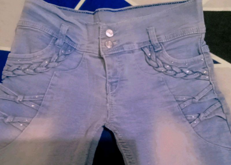 Womens New Jeans