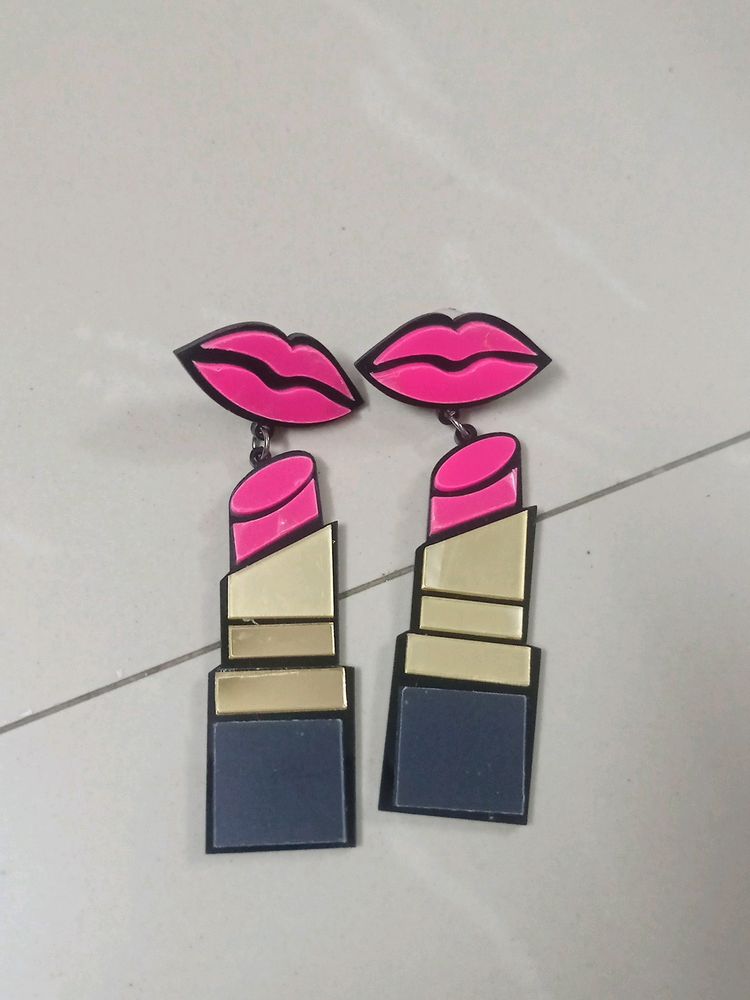 Lipstick Earring