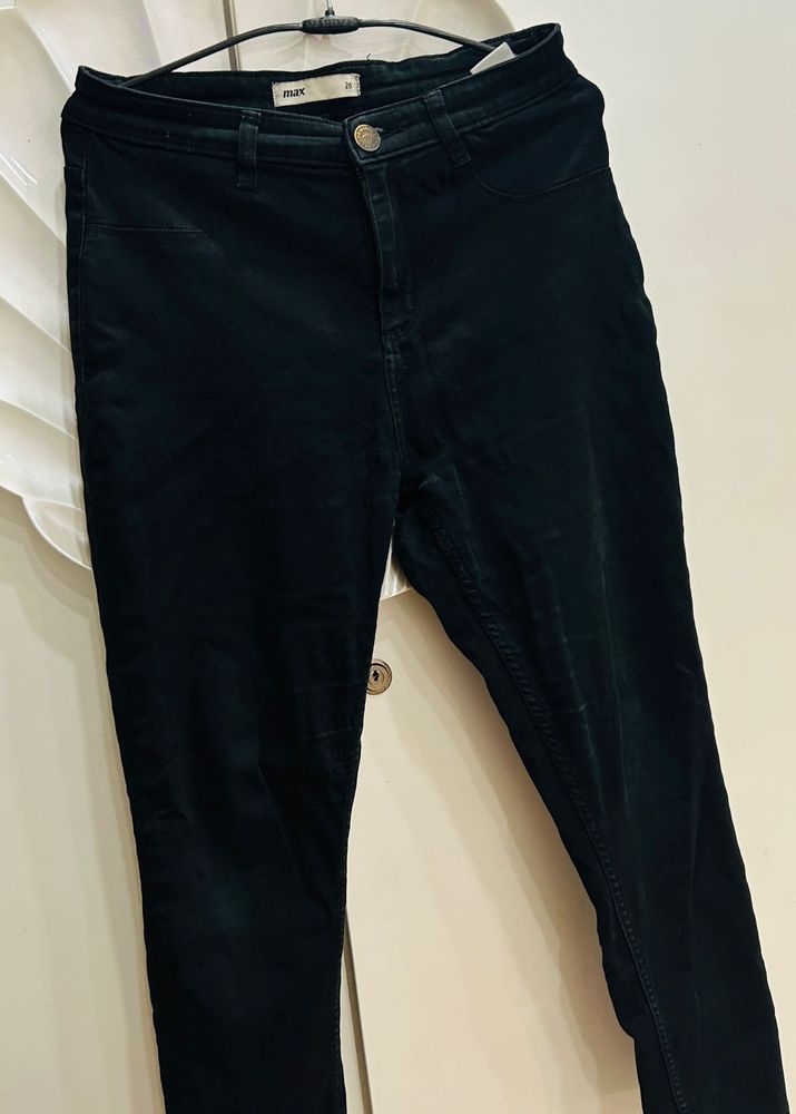 Black Skinny Jeans