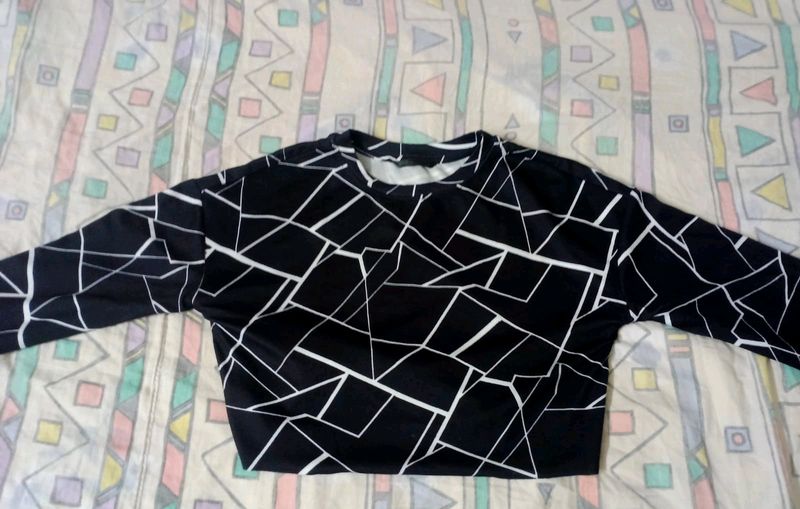 Shein Black And White Crop Top For Women