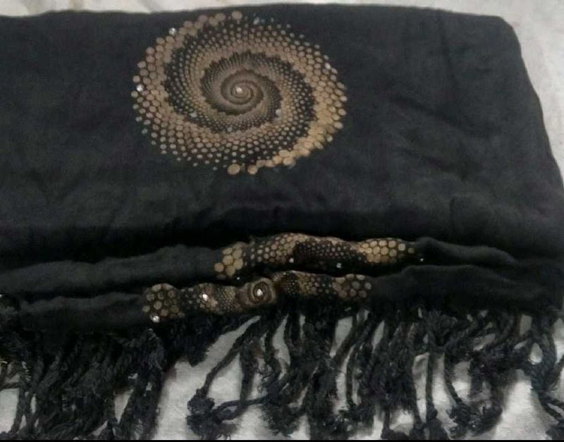 Black Stole For Women Or Teenagers