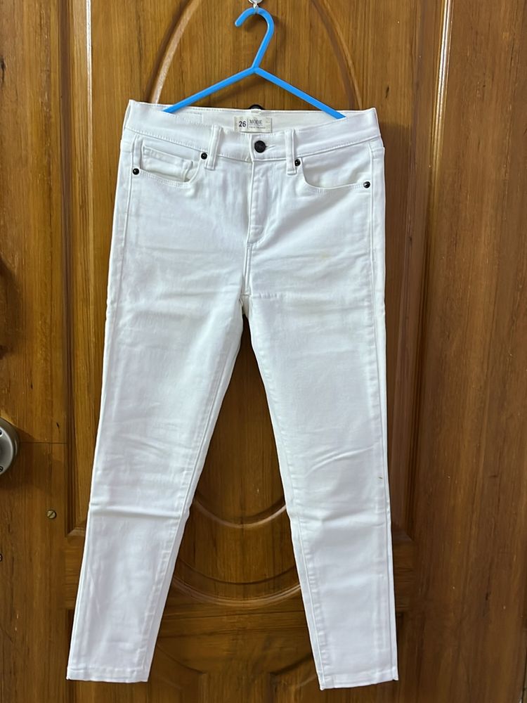 White Skinny Jeans By Mode- Red Tape