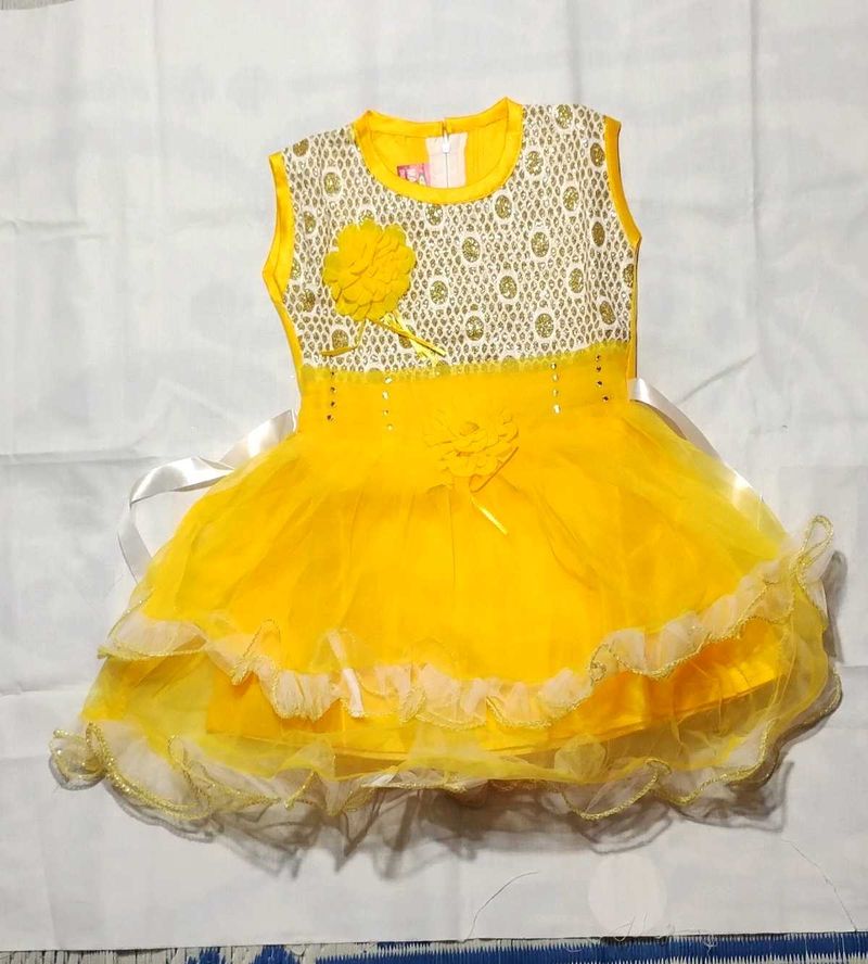 Baby Girl Dress 1-2 Years Age Yellow Like A NEW